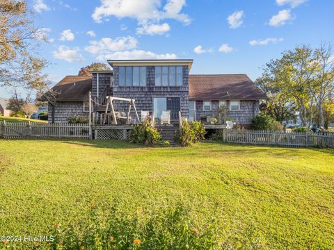 A home in Swansboro