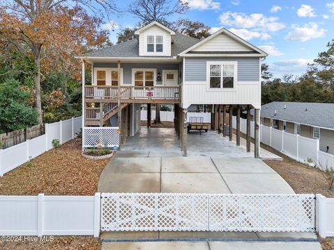 A home in Oak Island