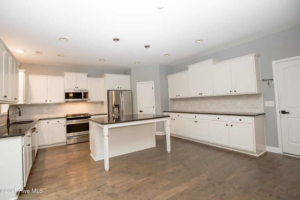 Photo of 285 Almond Drive, Cameron, NC 28326 (MLS # 100536344)