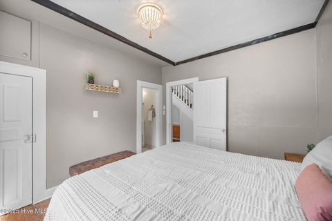 Tiny photo for 743 W 2nd Street, Washington, NC 27889 (MLS # 100530908)