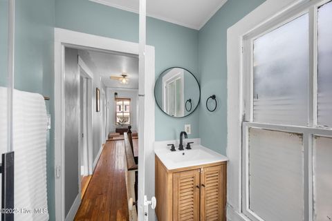 Tiny photo for 743 W 2nd Street, Washington, NC 27889 (MLS # 100530908)