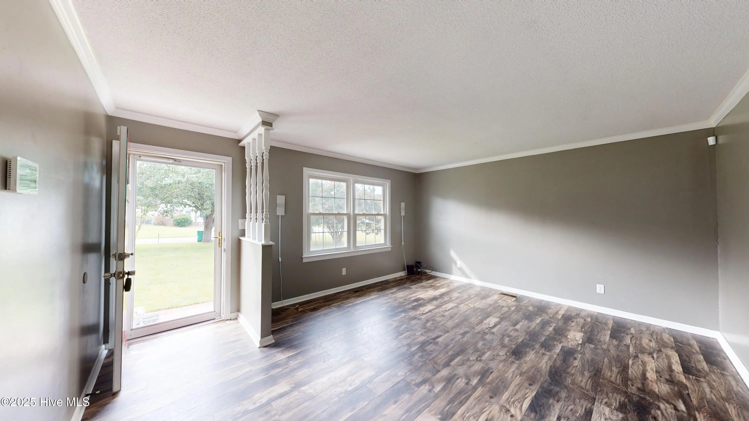 Jacksonville, North Carolina 28546, United States, 3 Bedrooms Bedrooms, ,2 BathroomsBathrooms,Residential,Pending,200437