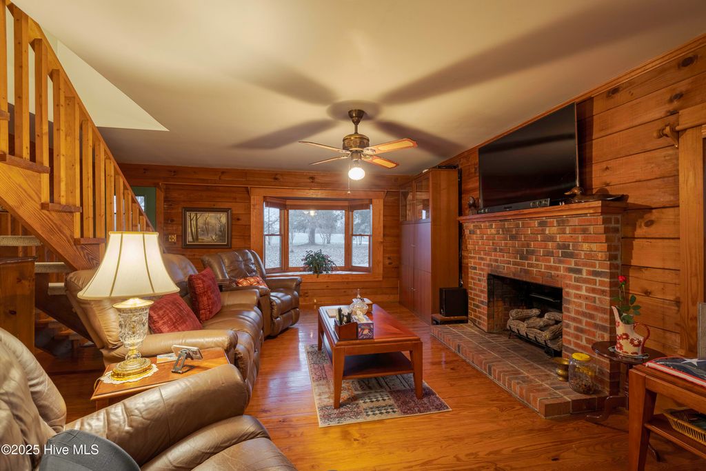 Photo of 400 Airplane Lane, Turkey, NC 28393 (MLS # 100540054)