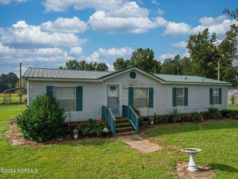 A home in Laurinburg