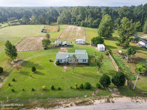 A home in Laurinburg