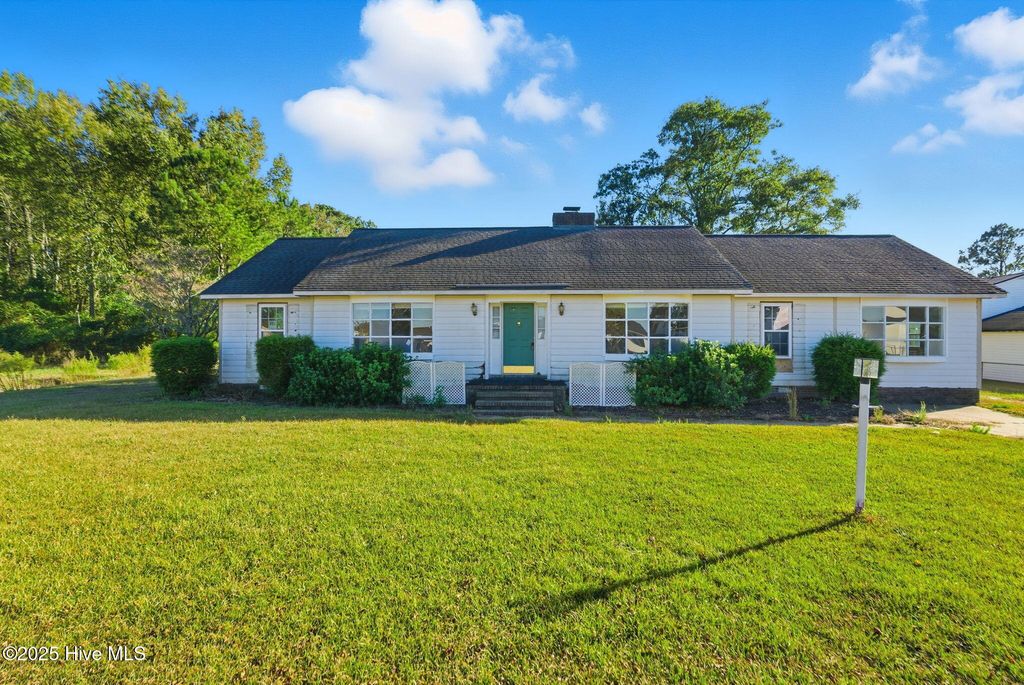 Photo of 602 Weaver Drive, Goldsboro, NC 27530 (MLS # 100538249)