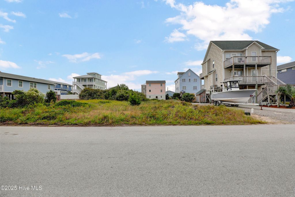 Photo of 1110 N Topsail Drive N, Surf City, NC 28445 (MLS # 100538393)