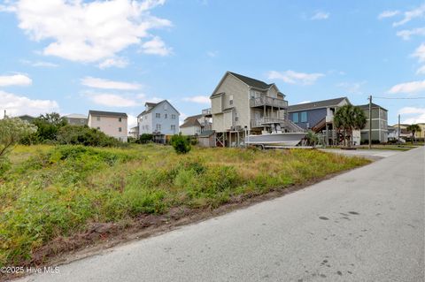 Tiny photo for 1110 N Topsail Drive N, Surf City, NC 28445 (MLS # 100538393)