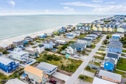 Tiny photo for 1110 N Topsail Drive N, Surf City, NC 28445 (MLS # 100538393)