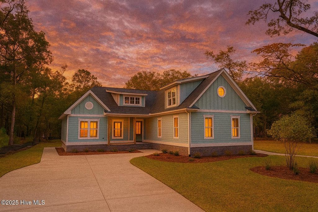 Photo of 3385 Heron Lake Drive SW, Supply, NC 28462 (MLS # 100524917)