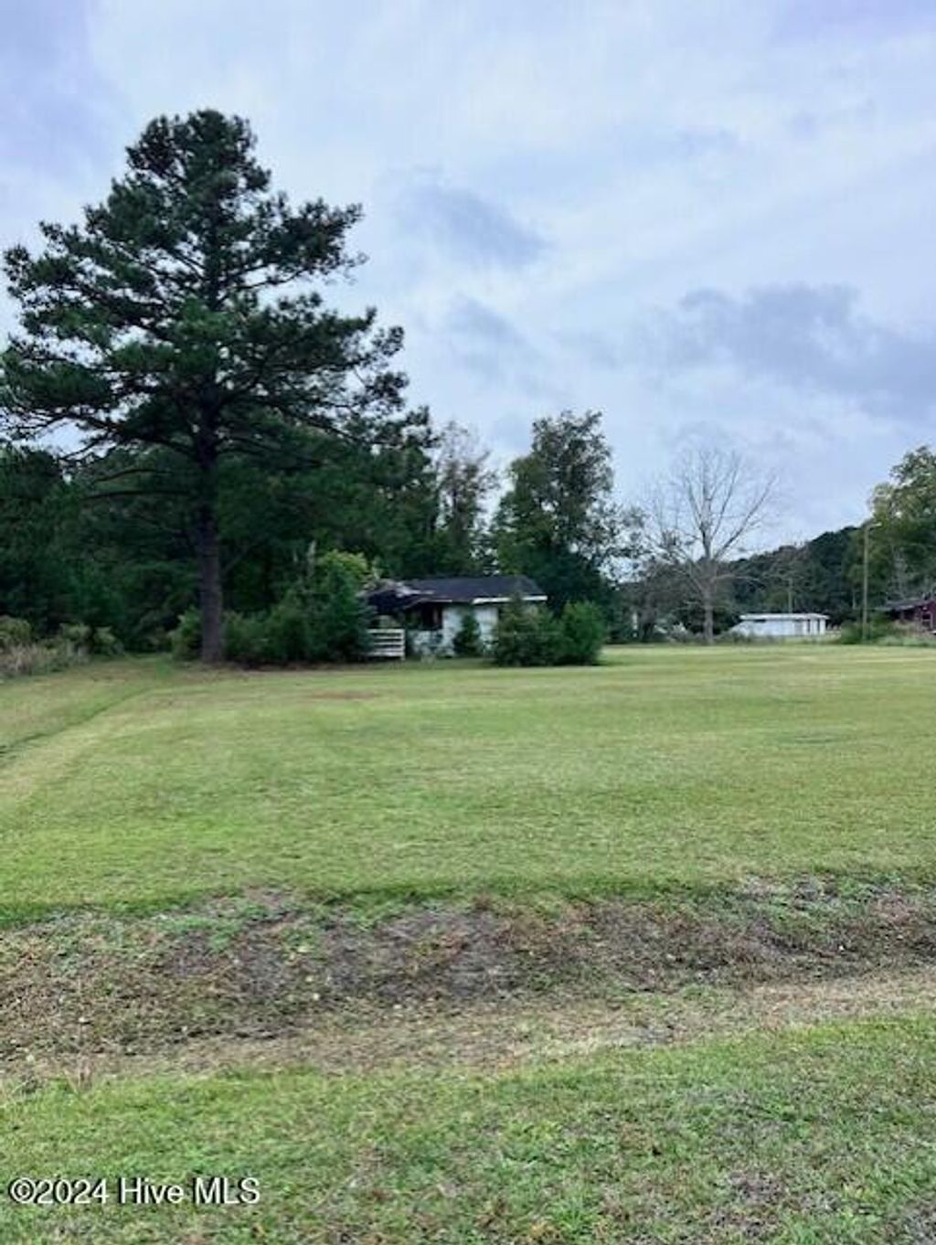 Photo of 00 Kellumtown Road, Hubert, NC 28539 (MLS # 100480079)
