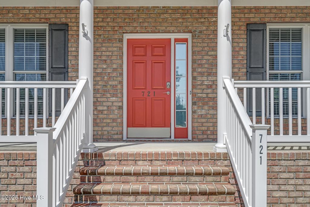 Photo of 721 Trevino Road, Southport, NC 28461 (MLS # 100534592)