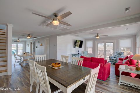 A home in North Topsail Beach