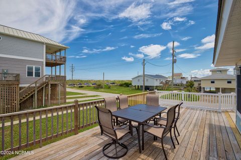 A home in North Topsail Beach