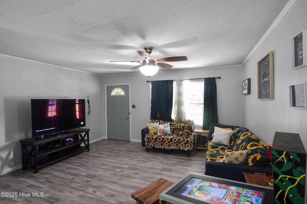 Photo of 412 Dixon Road, New Bern, NC 28560 (MLS # 100517214)