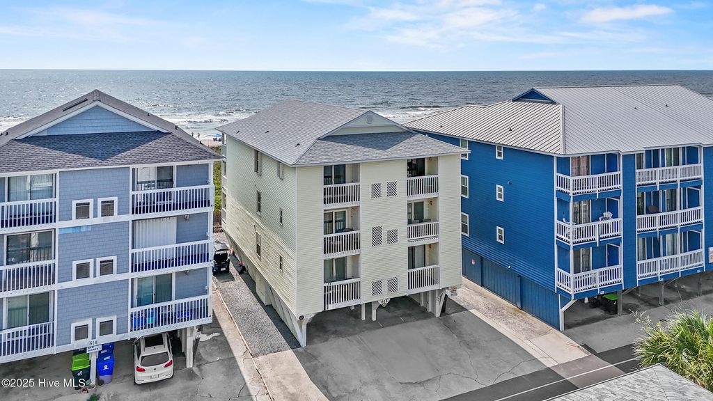 Photo of 612 N Carolina Beach Avenue #3a, Carolina Beach, NC 28428 (MLS # 100511938)