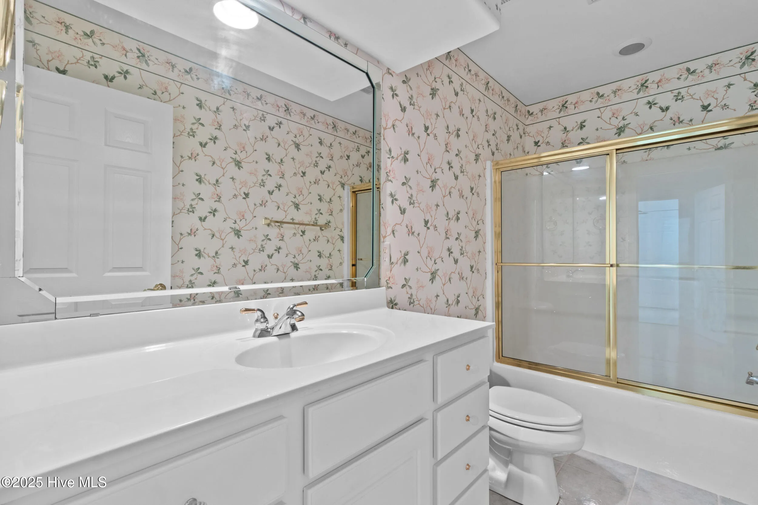 Wilmington, North Carolina 28409, United States, 3 Bedrooms Bedrooms, ,3 BathroomsBathrooms,Residential,Active,237416