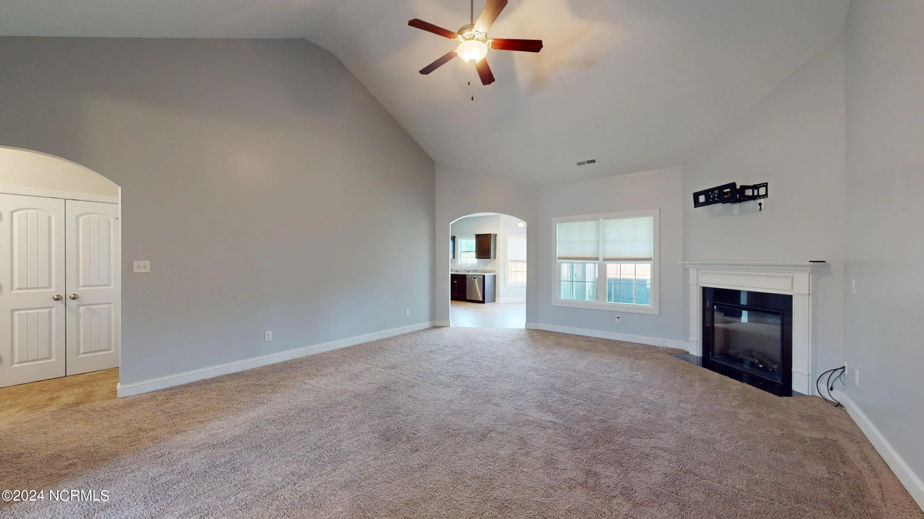 Jacksonville, North Carolina 28546, United States, 3 Bedrooms Bedrooms, ,2 BathroomsBathrooms,Residential,Pending,49867