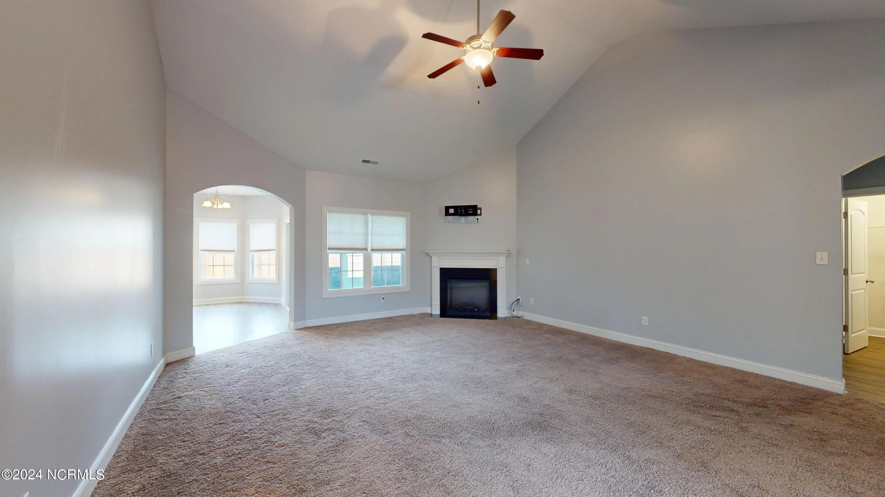 Jacksonville, North Carolina 28546, United States, 3 Bedrooms Bedrooms, ,2 BathroomsBathrooms,Residential,Pending,49867