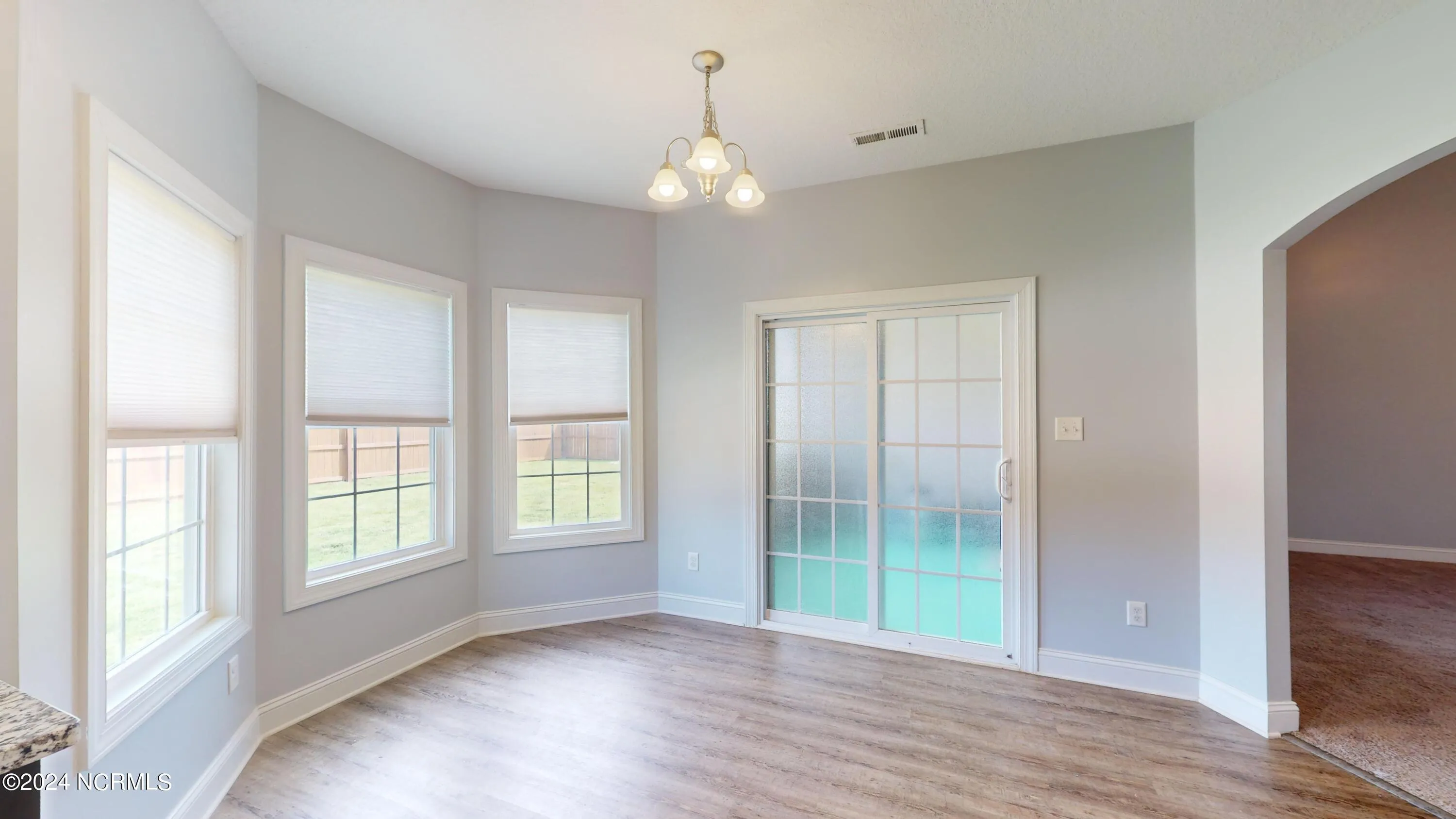 Jacksonville, North Carolina 28546, United States, 3 Bedrooms Bedrooms, ,2 BathroomsBathrooms,Residential,Pending,49867