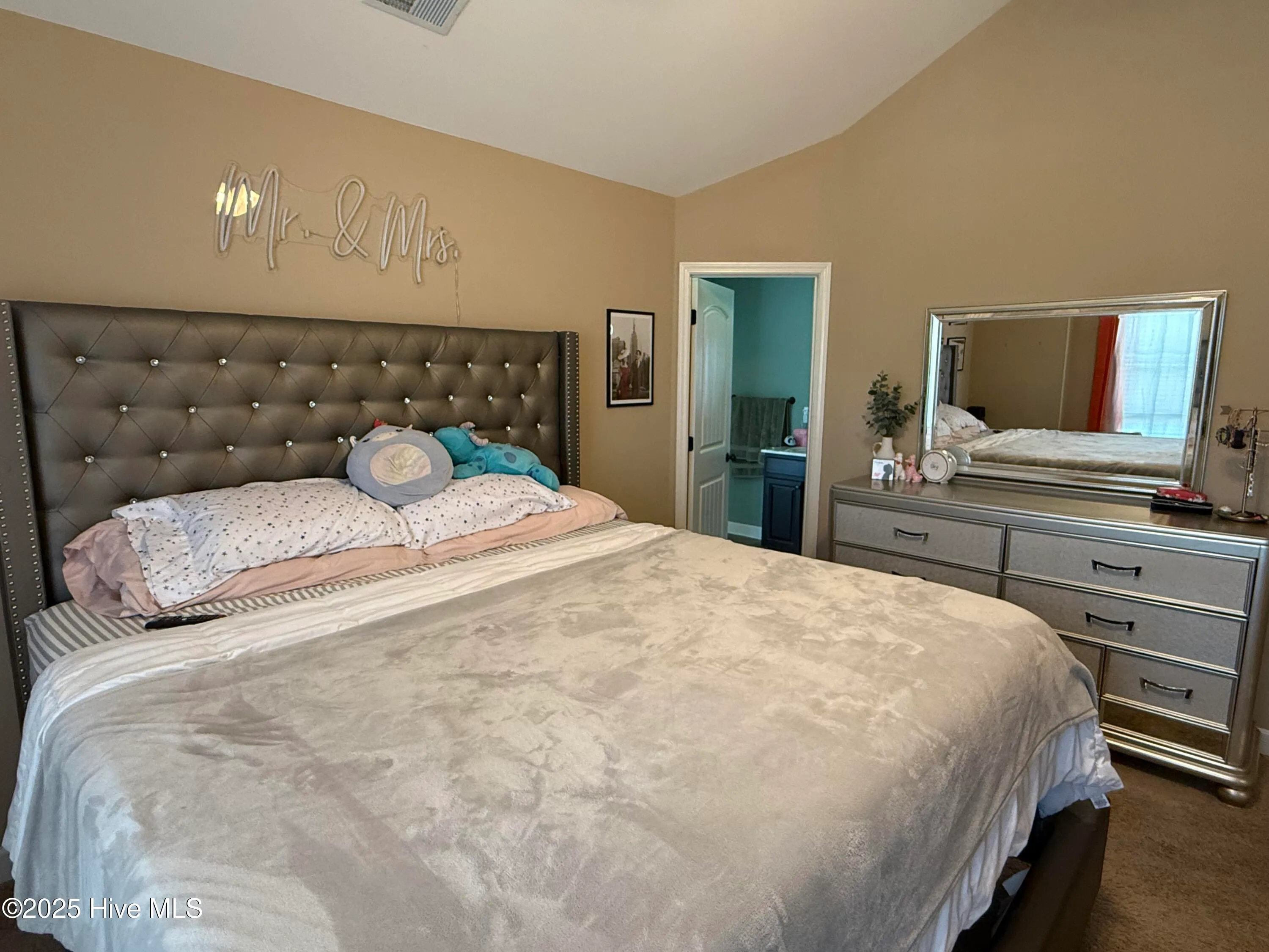 Pikeville, North Carolina 27863, United States, 4 Bedrooms Bedrooms, ,3 BathroomsBathrooms,Residential,Pending,201551