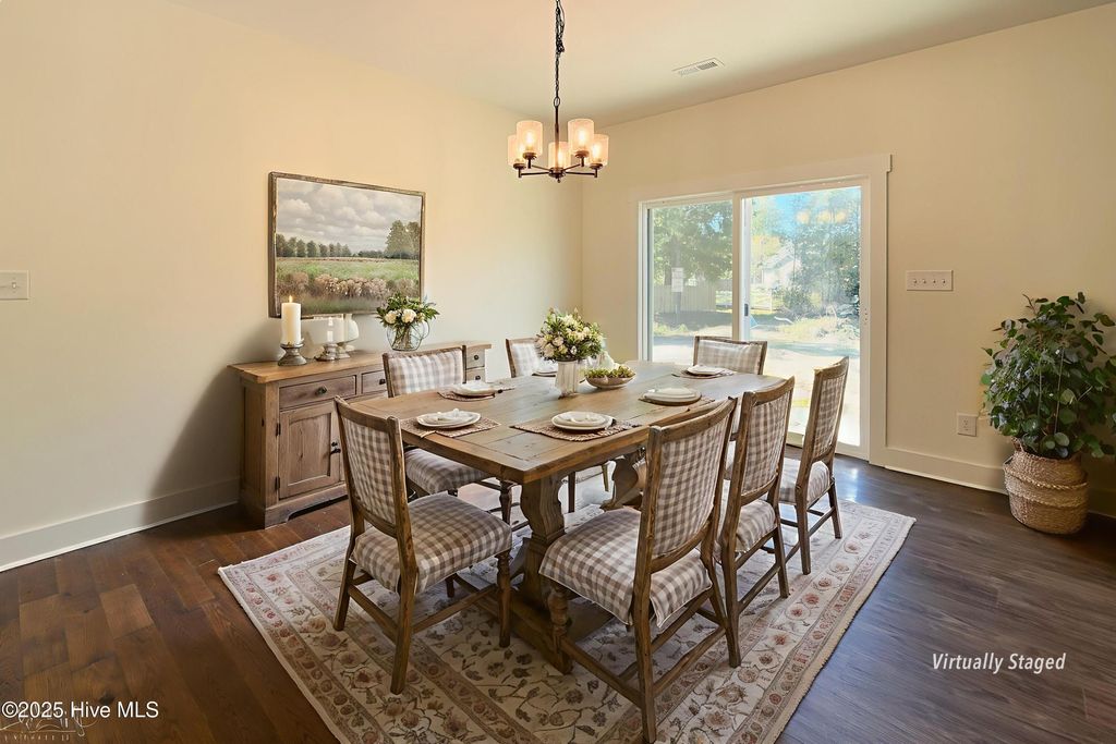 Photo of 139 Laura Drive, New Bern, NC 28562 (MLS # 100518037)