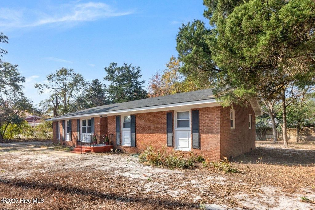 Photo of 3202 College Road S, Wilmington, NC 28412 (MLS # 100542546)
