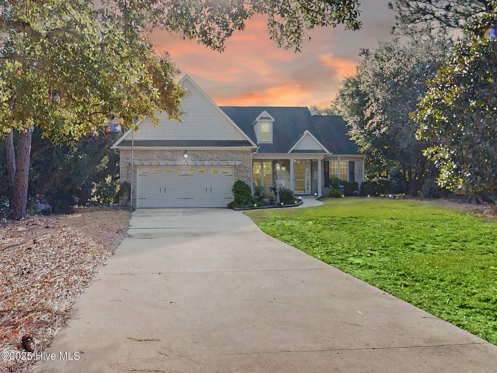 Photo of 3305 Gordonia Circle SE, Southport, NC 28461 (MLS # 100538034)