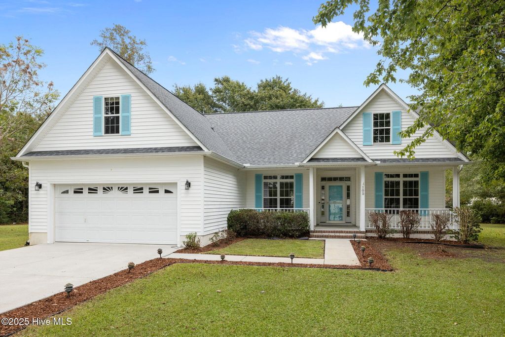 Photo of 105 D Lee Place, Newport, NC 28570 (MLS # 100535313)