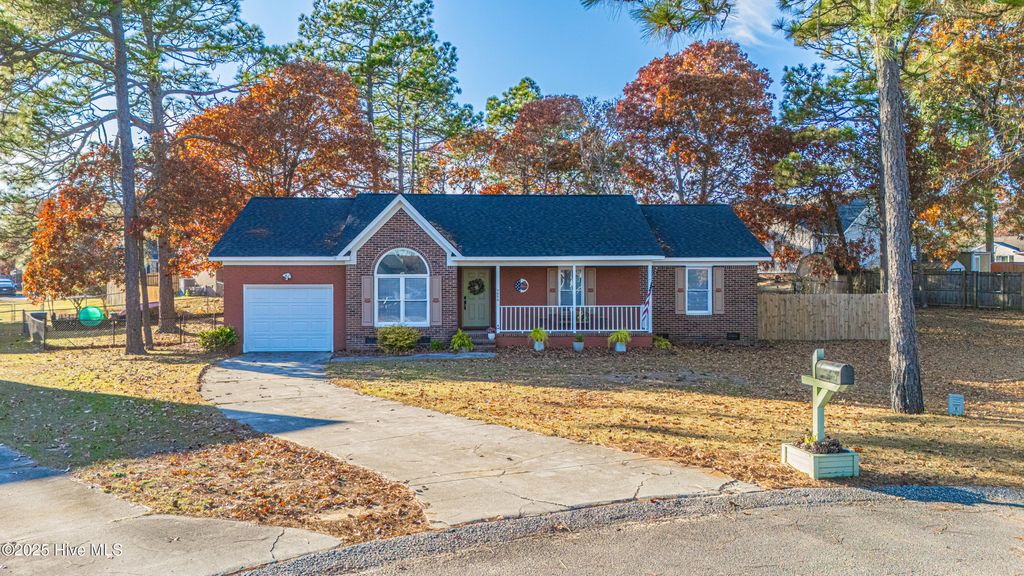 Photo of 3650 Hanover Drive, Hope Mills, NC 28348 (MLS # 100544103)