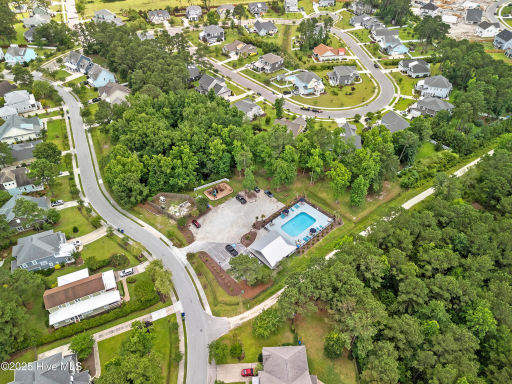 Photo of 112 N Brig Drive, Hampstead, NC 28443 (MLS # 100513534)