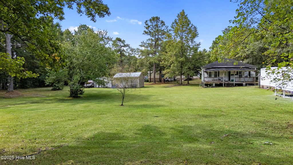 Photo of 587 Town Creek Road NE, Leland, NC 28451 (MLS # 100533724)
