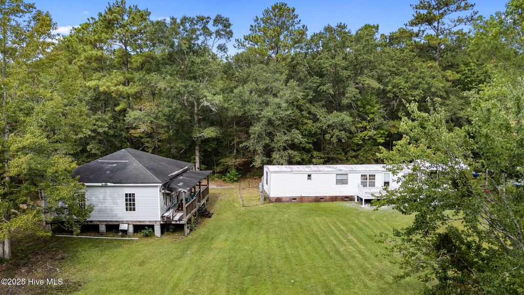 Photo of 587 Town Creek Road NE, Leland, NC 28451 (MLS # 100533724)