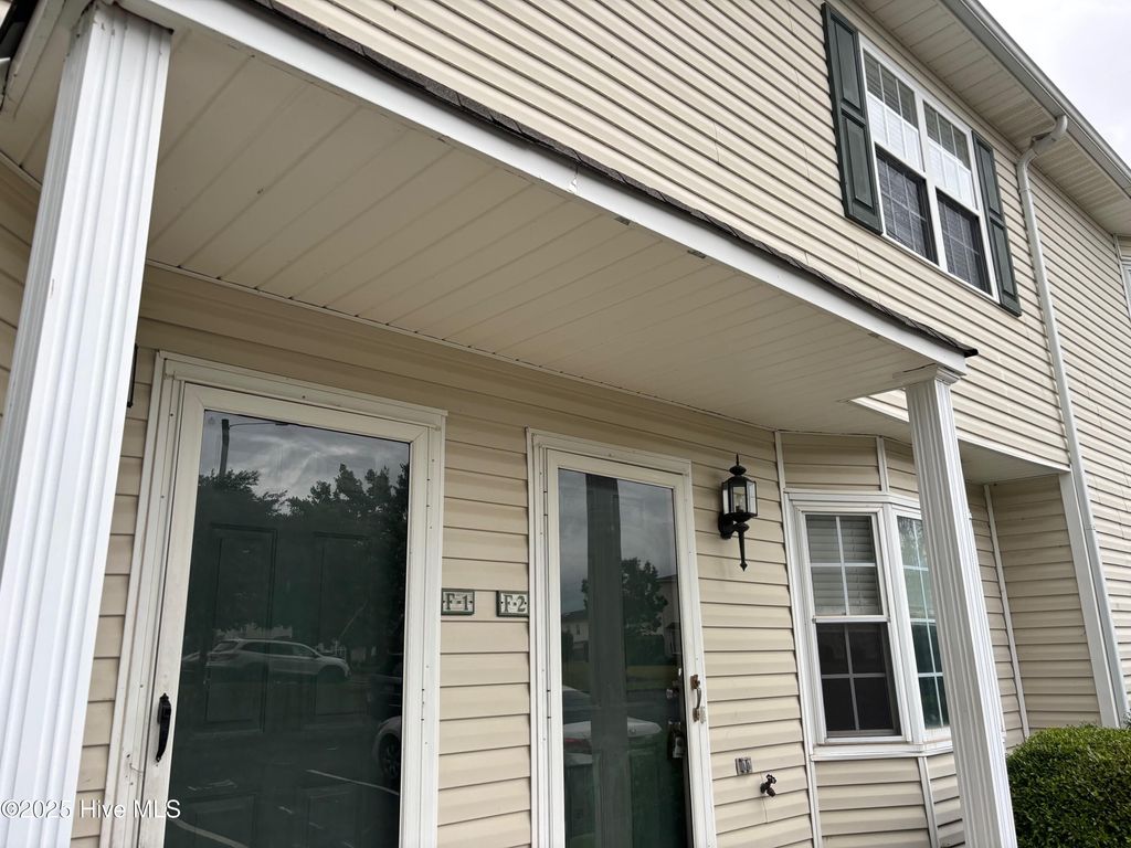Photo of 2375 Vineyard Drive #H-6, Winterville, NC 28590 (MLS # 100524953)