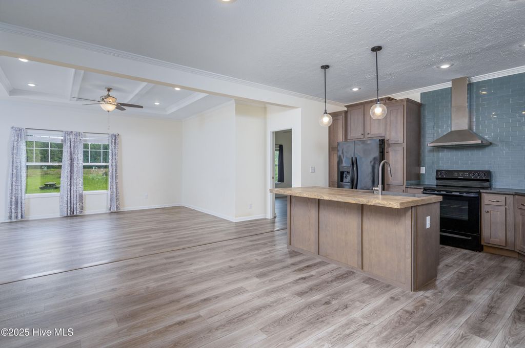 Photo of 239 Belgrade Swansboro Road, Stella, NC 28582 (MLS # 100526044)