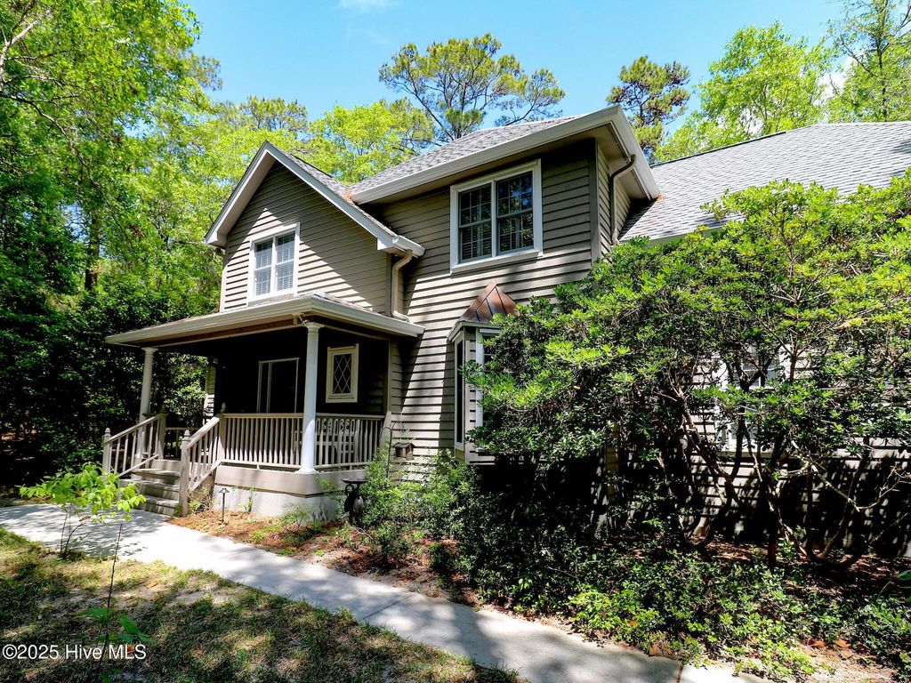 Photo of 6253 Cattail Court, Southport, NC 28461 (MLS # 100504796)