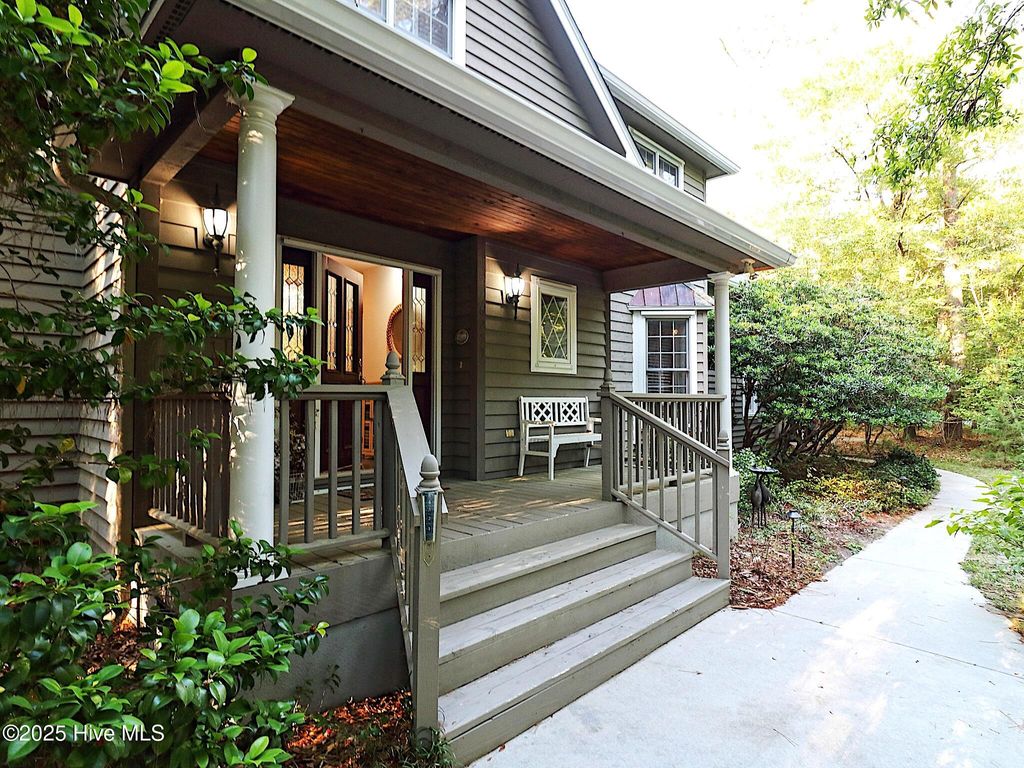 Photo of 6253 Cattail Court, Southport, NC 28461 (MLS # 100504796)