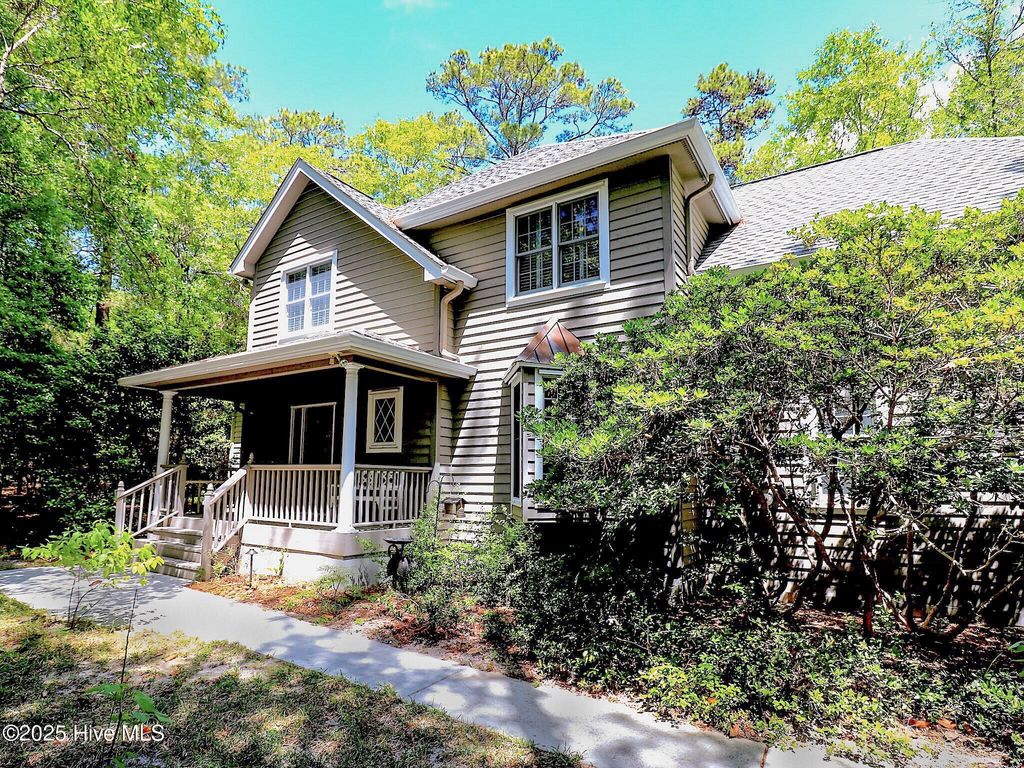 Photo of 6253 Cattail Court, Southport, NC 28461 (MLS # 100504796)