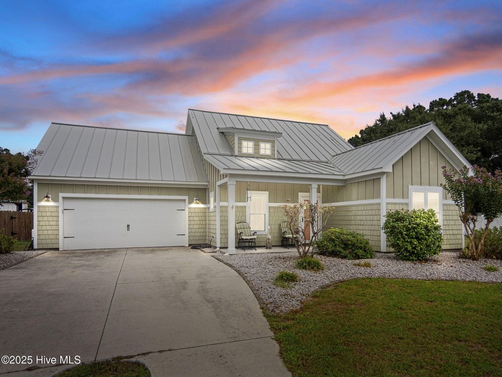 Photo of 101 Elis Landing Lane, Newport, NC 28570 (MLS # 100522466)