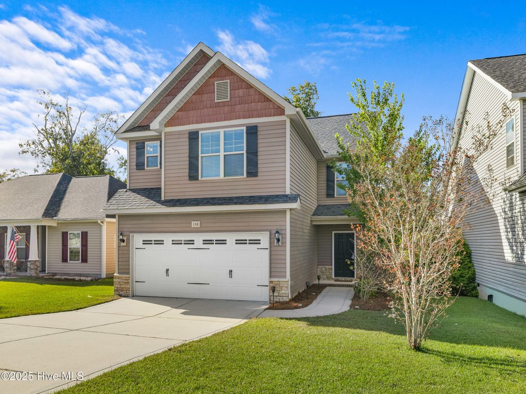 Photo of 118 Katrina Street, Sneads Ferry, NC 28460 (MLS # 100533825)