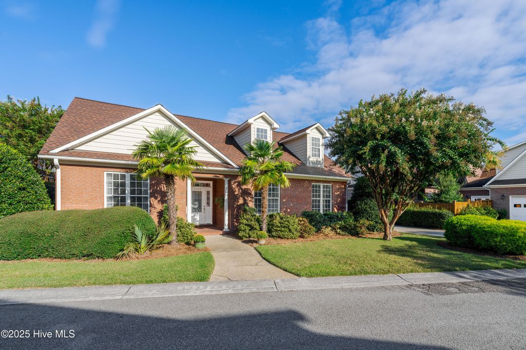 Photo of 1100 Pointe Summerset Drive, Wilmington, NC 28403 (MLS # 100532104)