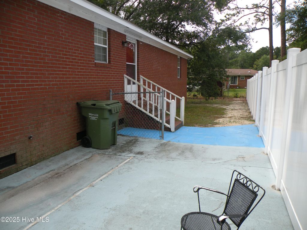 Photo of 120 Charter Drive, Wilmington, NC 28403 (MLS # 100461755)