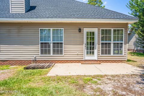 Single Family Residence in Aberdeen NC 205 Kinloch Way 38.jpg