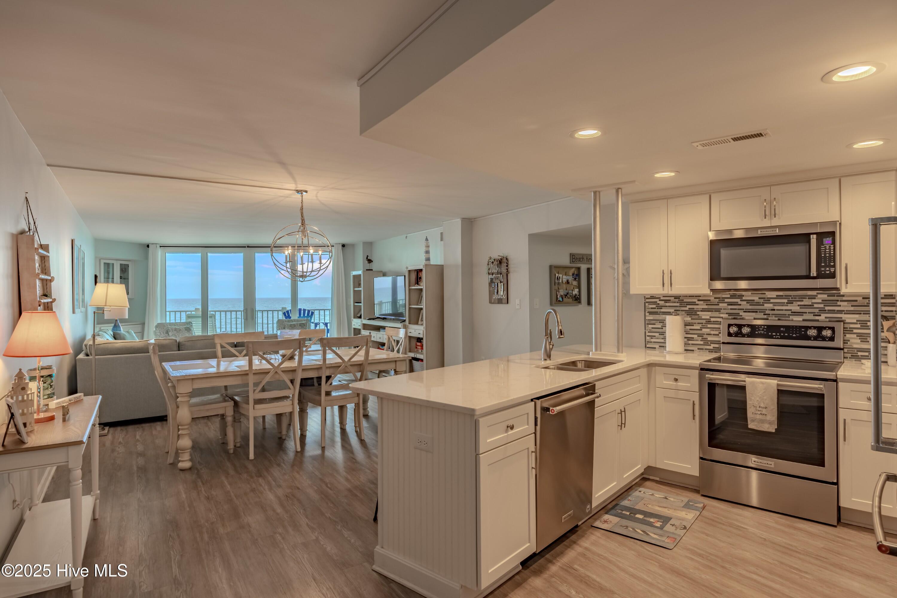 2000 New River Inlet Road Unit 3407