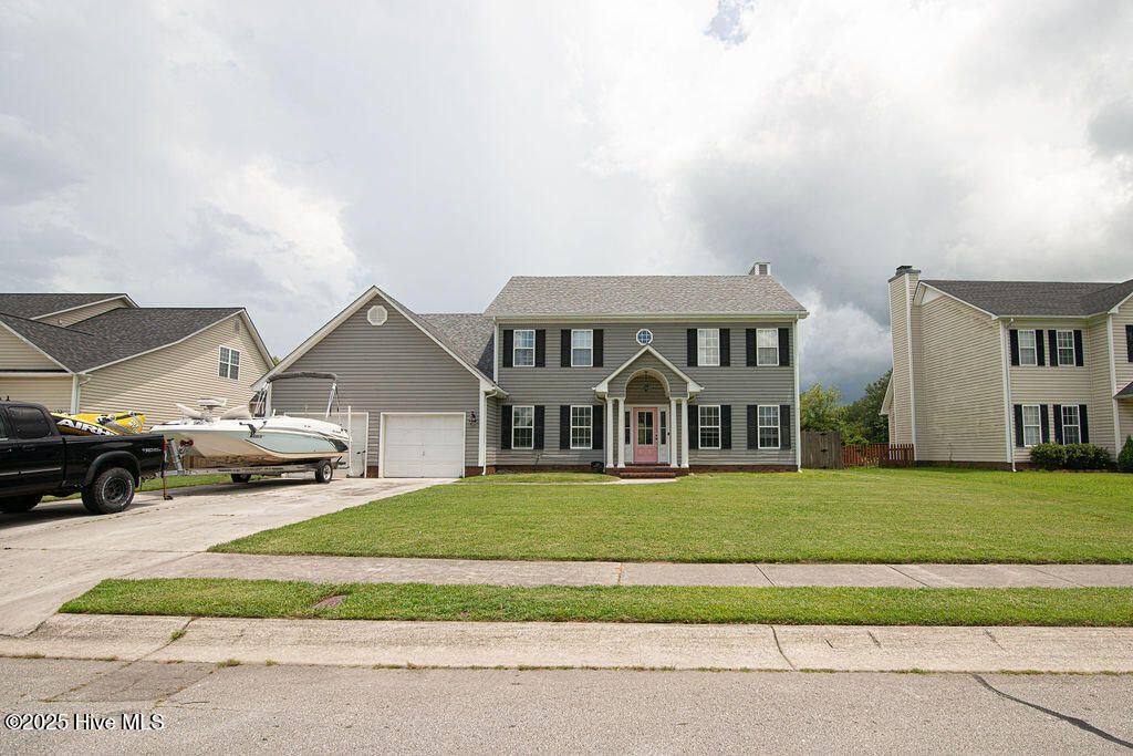 Photo of 329 Iverleigh Lane, Jacksonville, NC 28540 (MLS # 100524146)