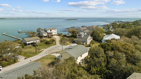 A home in Emerald Isle