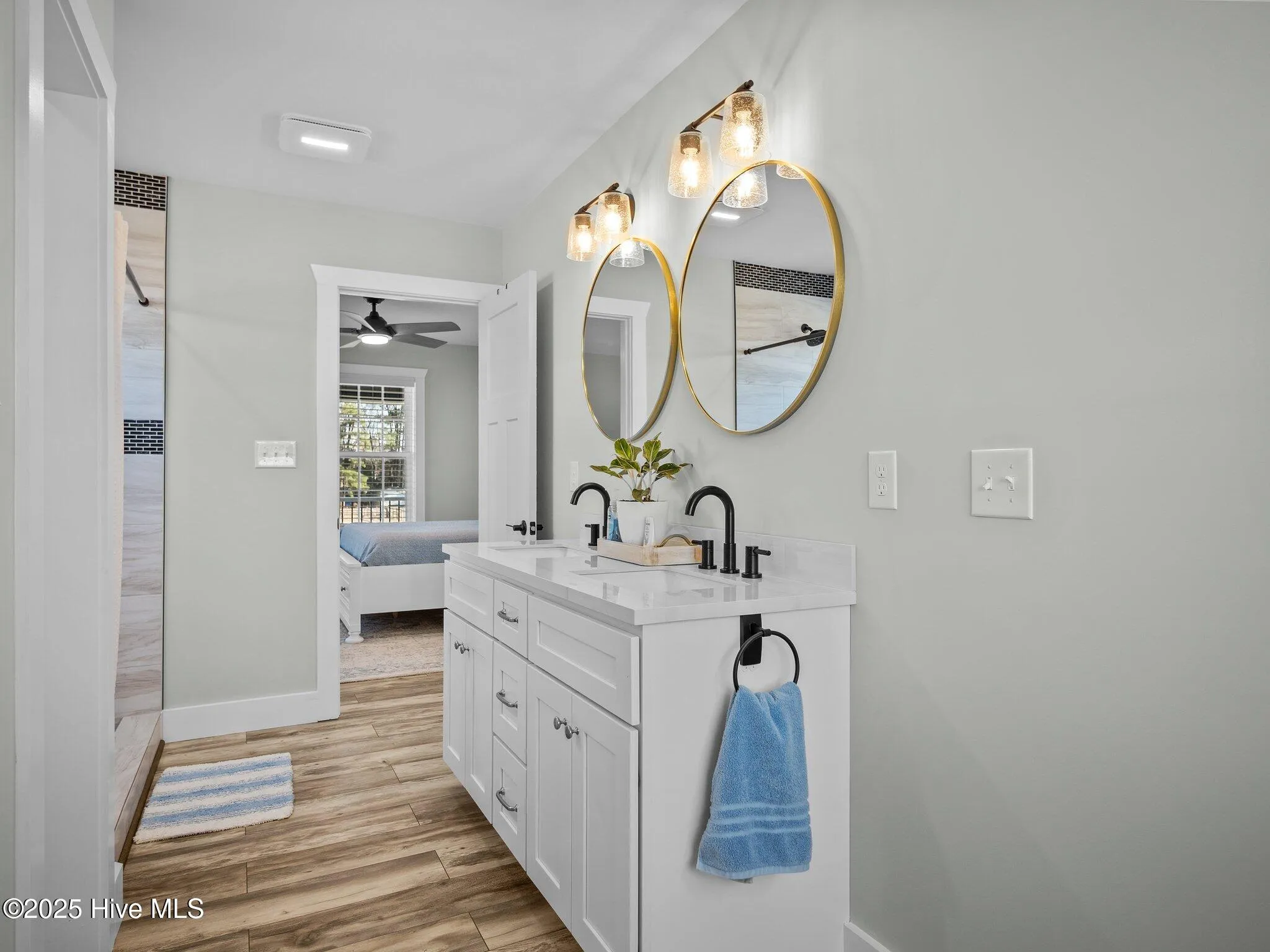 Peletier, North Carolina 28584, United States, 3 Bedrooms Bedrooms, ,4 BathroomsBathrooms,Residential,Pending,16878