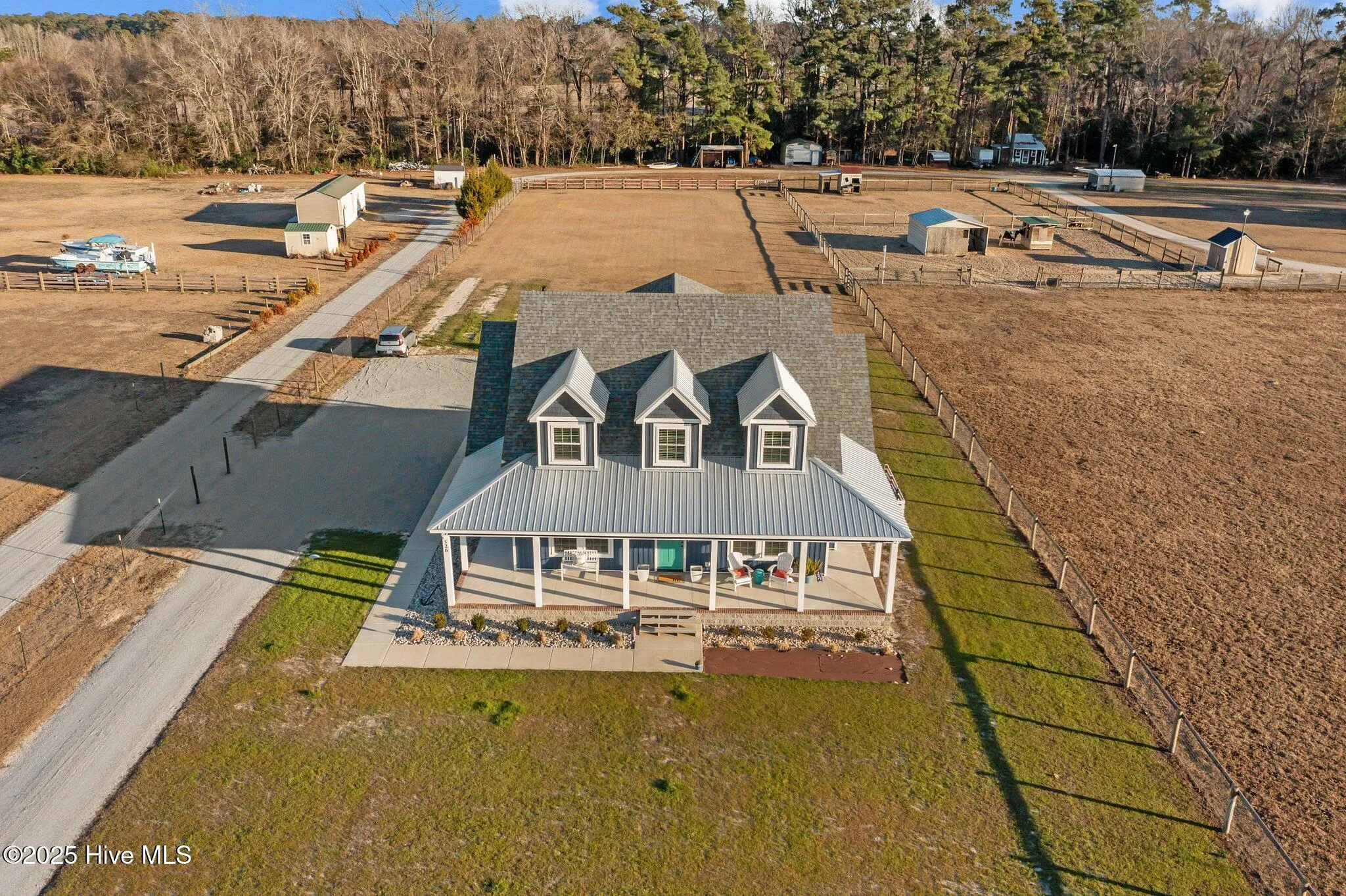 Peletier, North Carolina 28584, United States, 3 Bedrooms Bedrooms, ,4 BathroomsBathrooms,Residential,Pending,16878