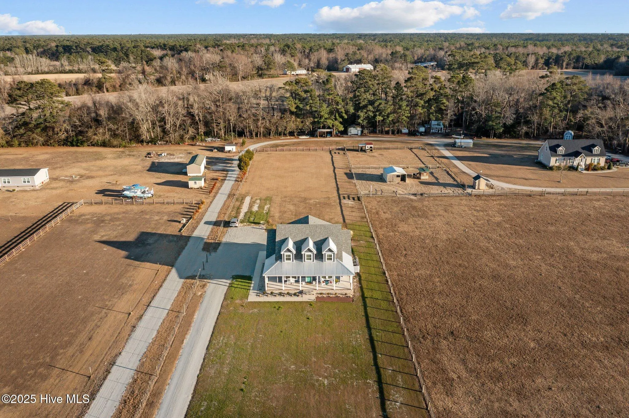 Peletier, North Carolina 28584, United States, 3 Bedrooms Bedrooms, ,4 BathroomsBathrooms,Residential,Pending,16878