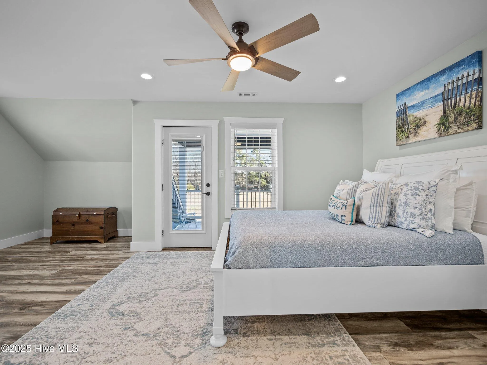 Peletier, North Carolina 28584, United States, 3 Bedrooms Bedrooms, ,4 BathroomsBathrooms,Residential,Pending,16878